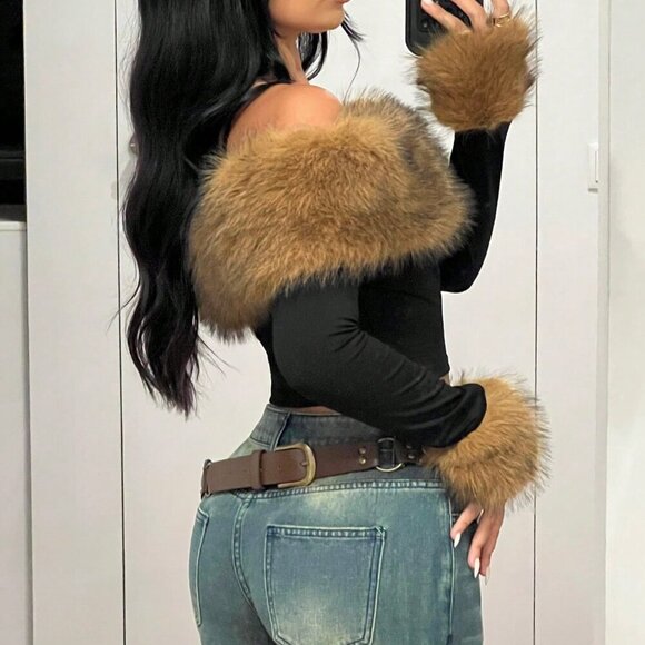 Multicolor Casual Women's Fluffy Collar Splice Off Shoulder Long Sleeve T-Shirt - Picture 2 of 6